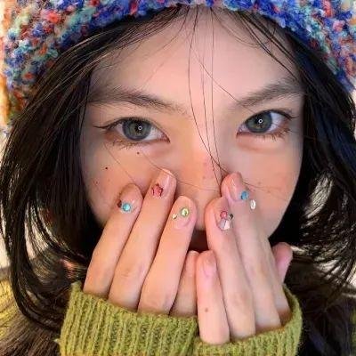 偶遇陌生人共度心灵旅途